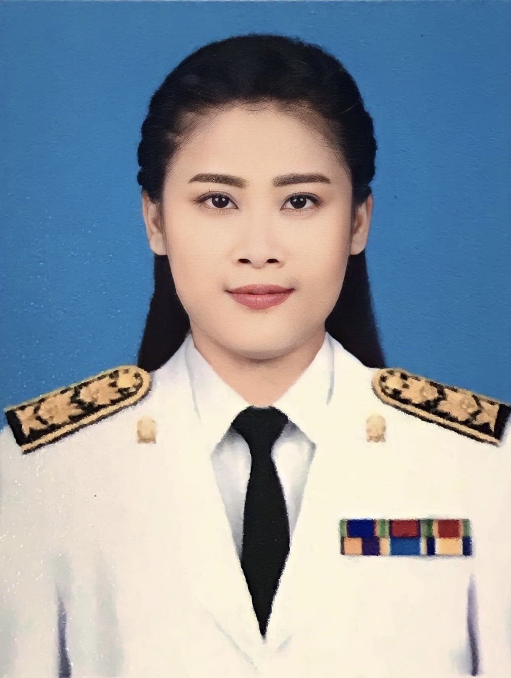 นางสาวนิชาพร ไชยสงคราม