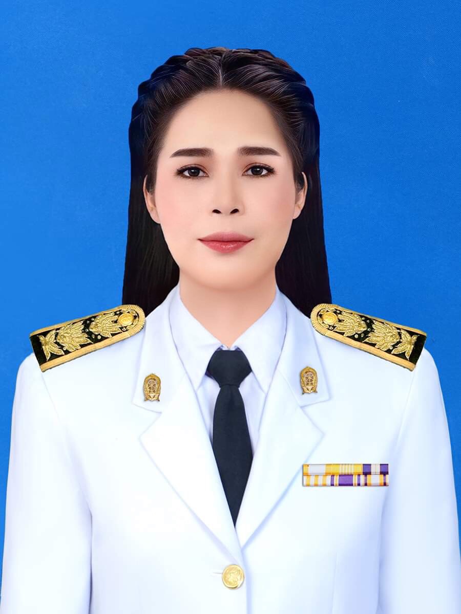 นางสาวสุนันท์ สิทธิดำรงค์