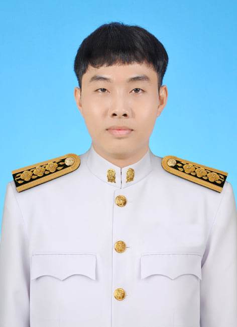 นายสุรชัย กอฝั้น