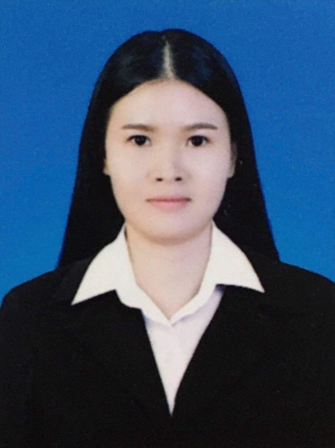 นางสาวมณีรัตน์ นาเวียง
