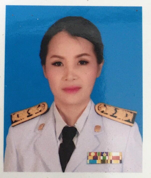 นางชนิดา น้อยตาแสง