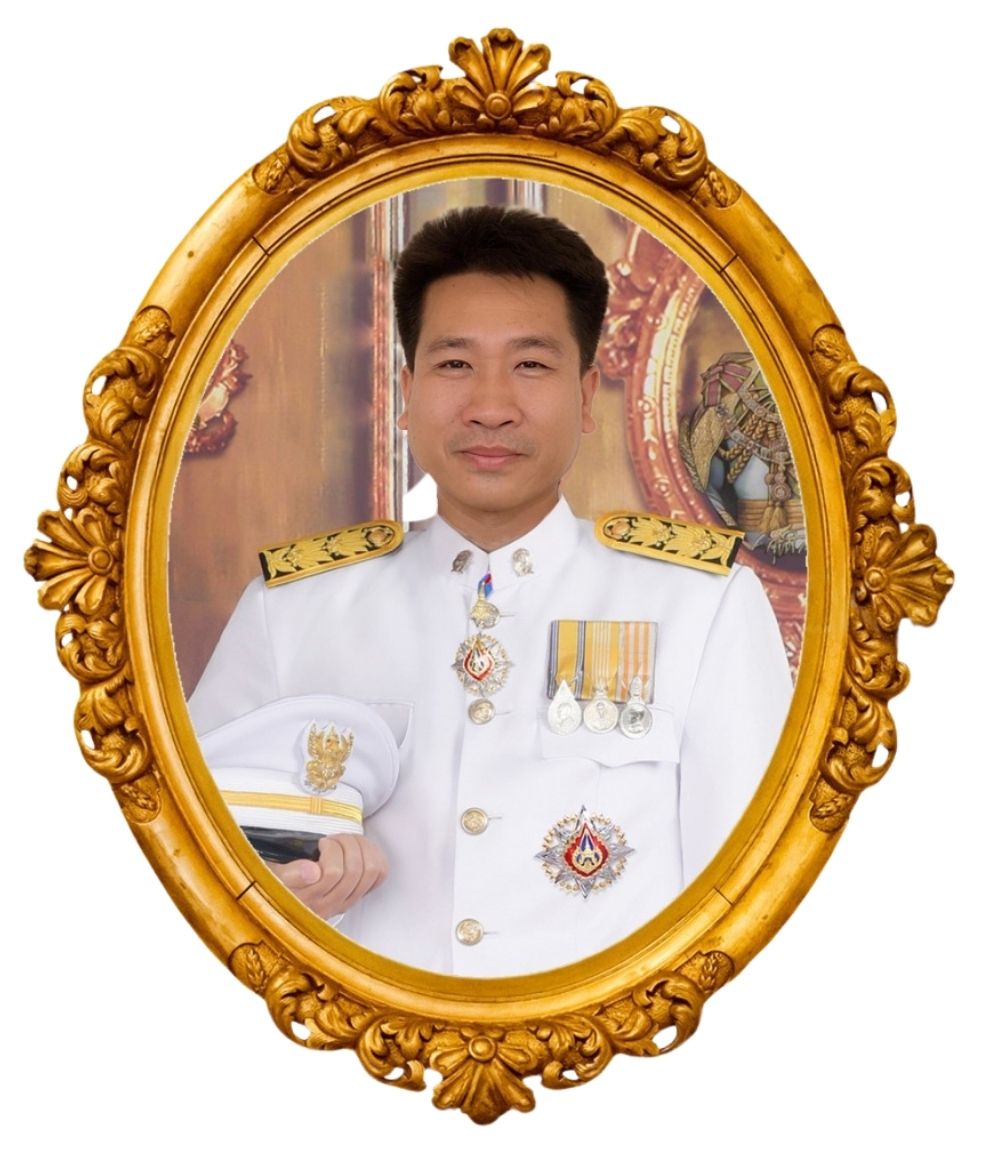 นายยศศักดิ์ ศศิพงษ์ธาดากุล