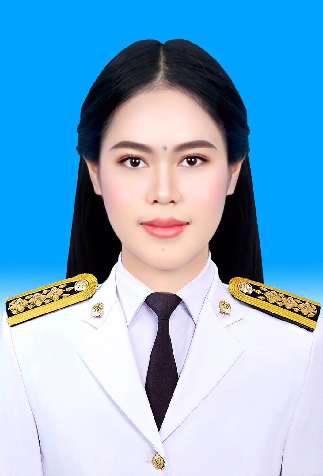 นางสาวพัทธ์ธีรา เฉวียงหงส์