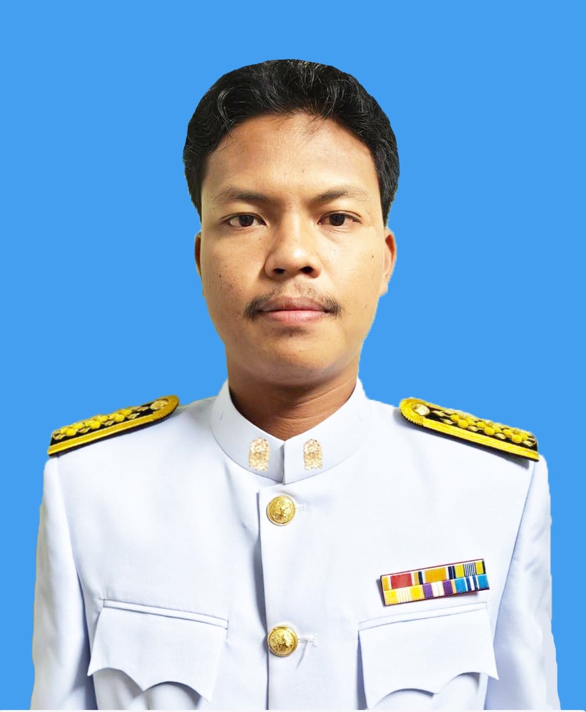 นายณัฐวัตร รื่นอารมณ์