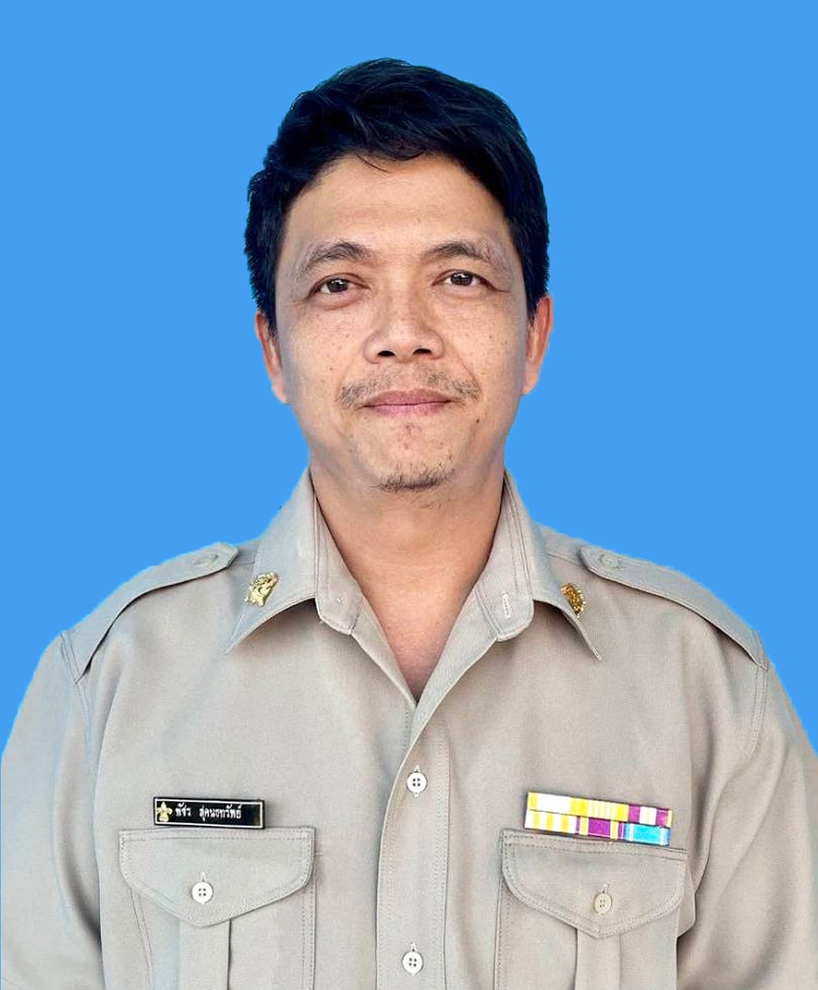 นายพัชร สุคนธทรัพย์