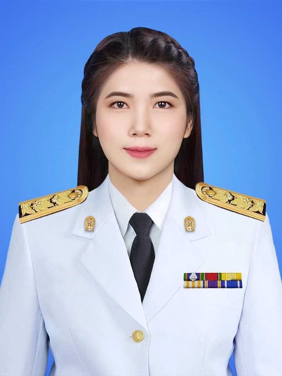 นางสาวอุไรวรรณ คงหมื่นรักษ์