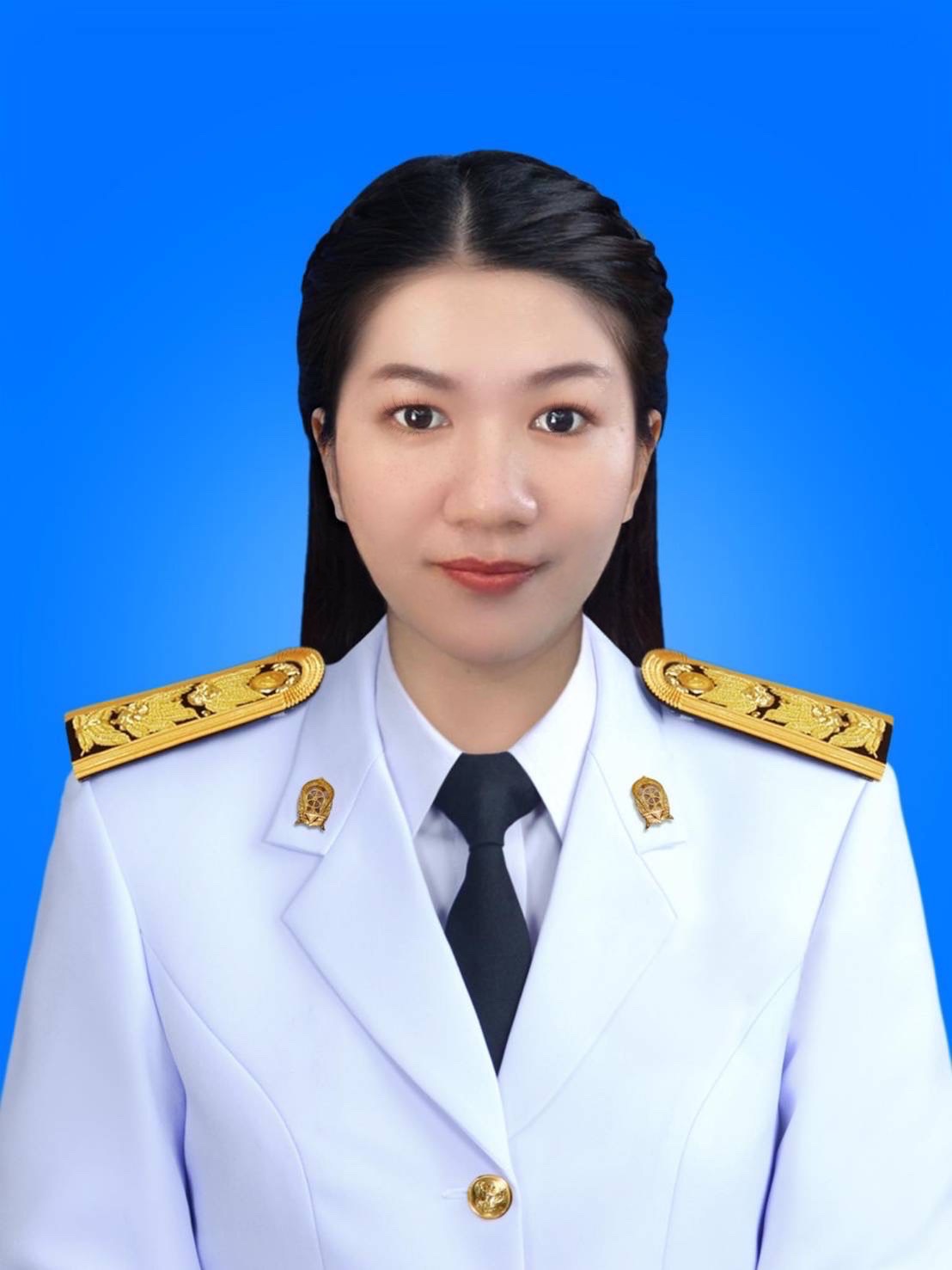 นางสาววัชราภรณ์ กล่ำแย้ม