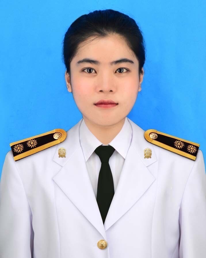 นางสาวชนมน แจ้งอารี