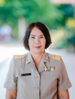 นางซารัญฎา ผลจันทร์