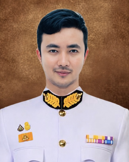 คุณเดชาธร ประทีป ณ ถลาง