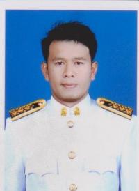 นายอาทิตย์ พรมกุดตุ้ม