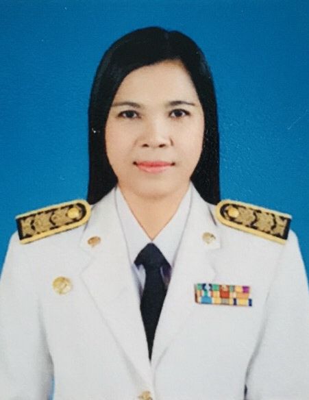 นางสาวเมษา ศรนริทร์