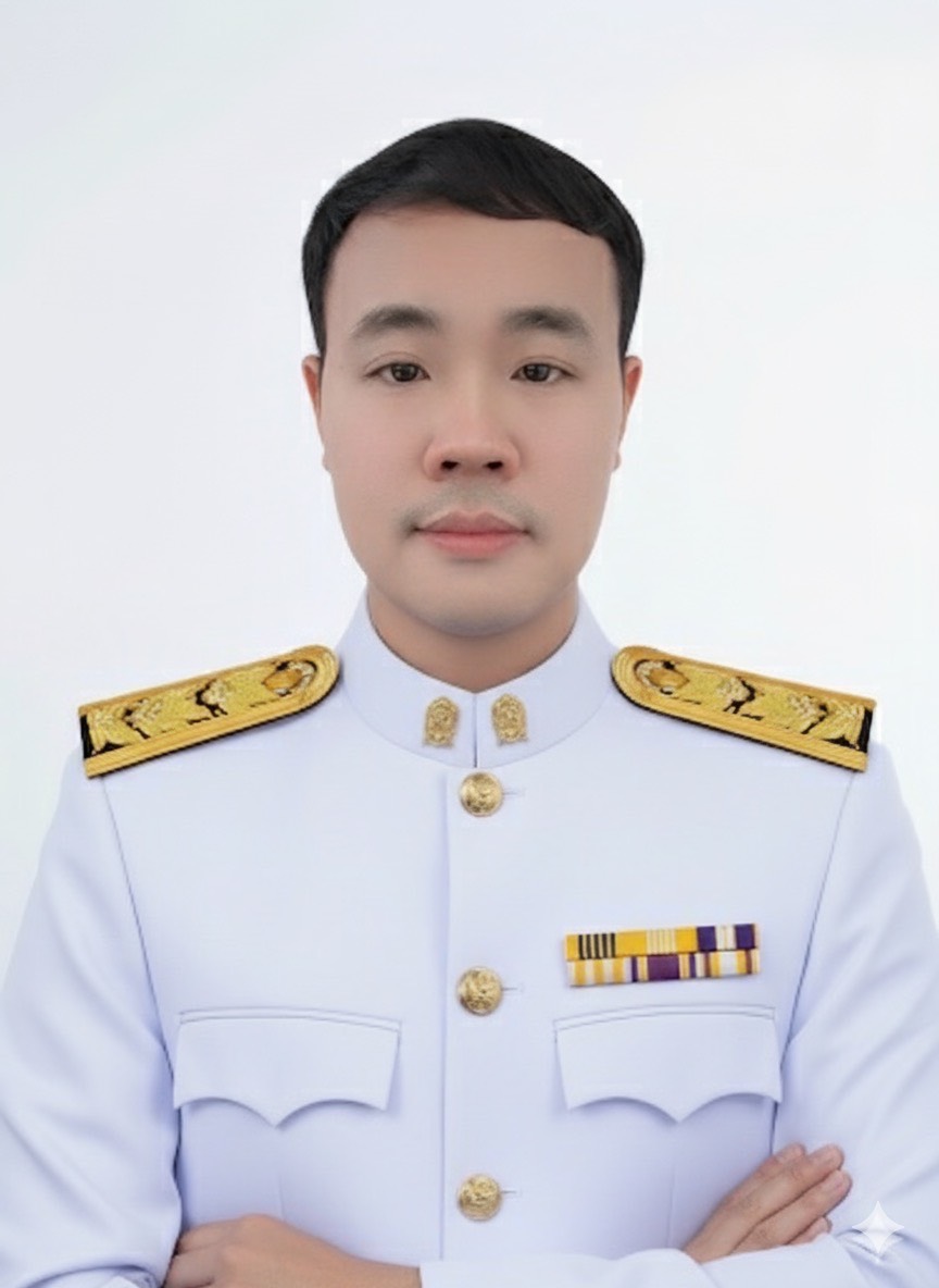 นายรพีภัทร์ อาภรศรี