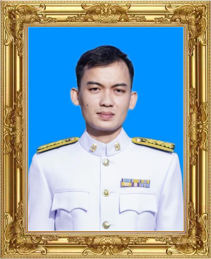 นายสาคร ภู่สอง