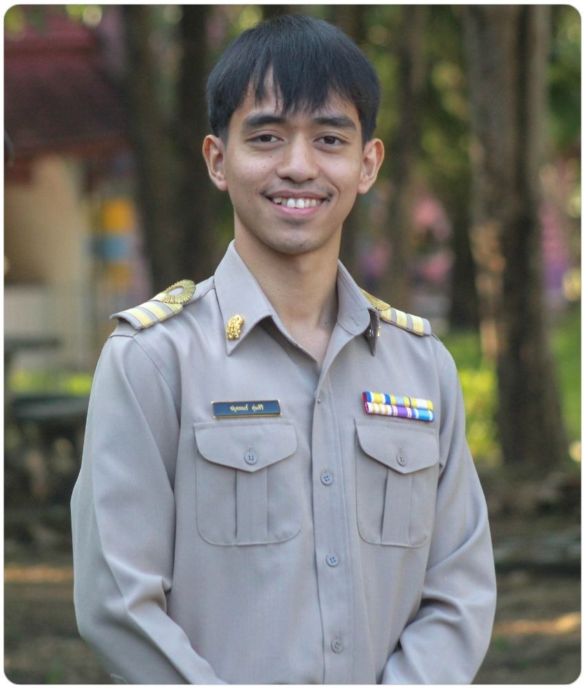 นายชยุตพนธ์ ตุ่มศิริ
