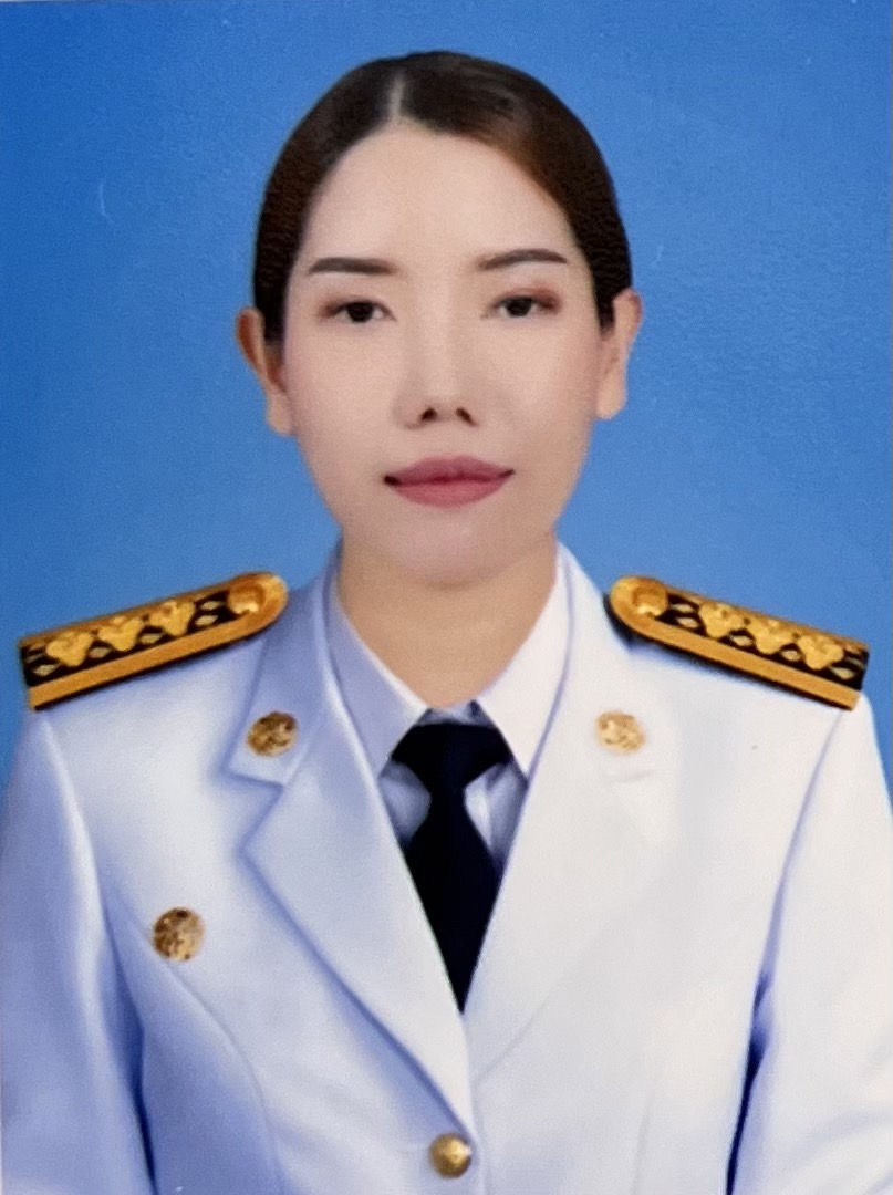 นางสาวเทวีวรรณ ธีรัยวิริยะ