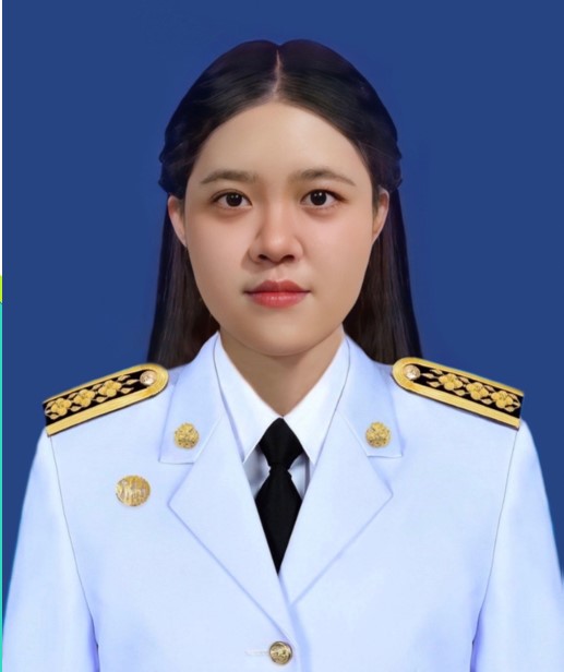 นางสาวธนพร รุ่งแสง
