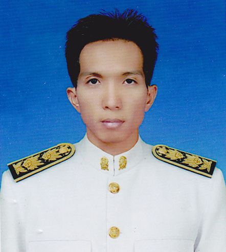 นายชัยวัฒน์ เทียนนาวา