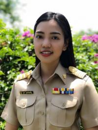 นางสาวอุรสา สุระประเสริฐ