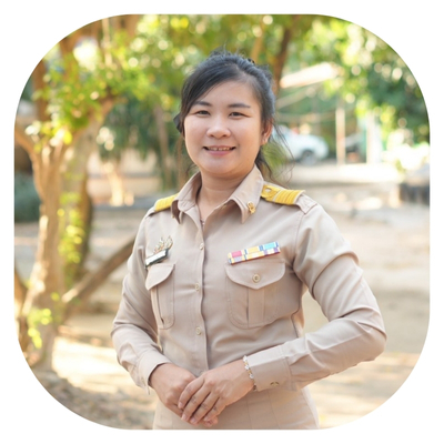 นางสาวสุรีรัตน์ เอมโอษฐ์