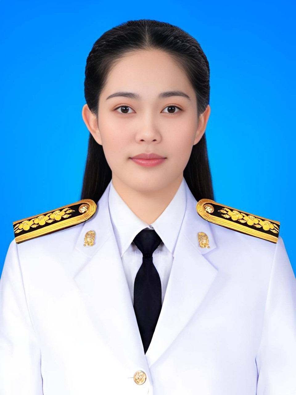 นางสาวภัคจีรา ทาเวียง