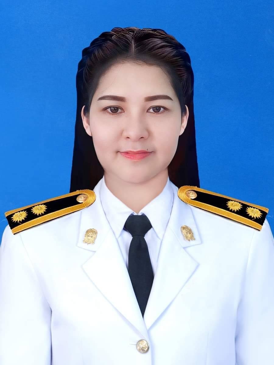นางอุทัยวรรณ ศรีสกุล