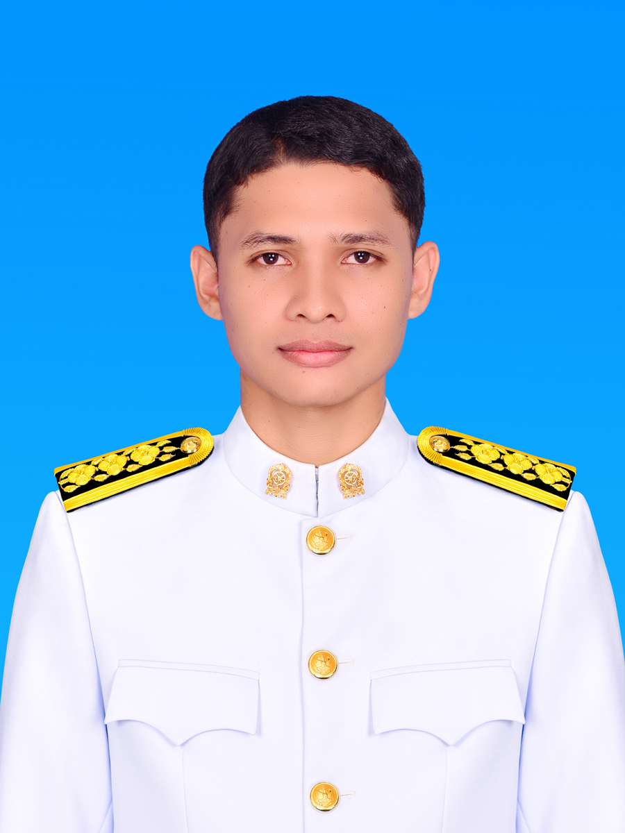 นายอุดมศักดิ์ โปร่งจิต