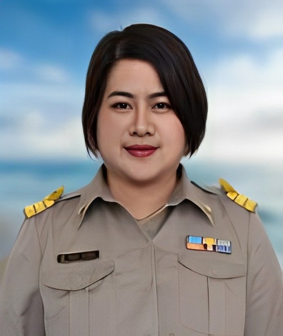 นางขวัญสกุล จันทร์วิเศษ