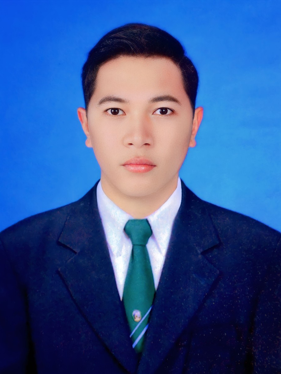 นายธยารัตน์ ศรีน้อย