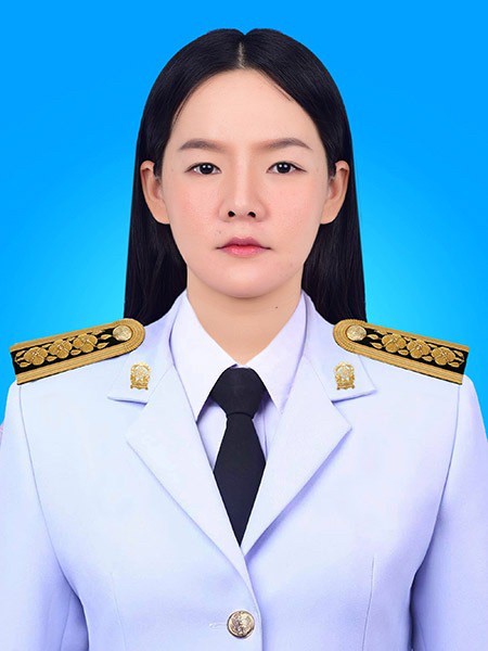 นางสาวดารุณี นครังสุ