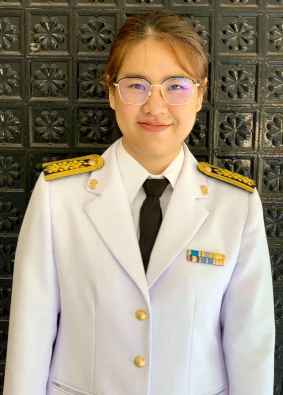 นางสาวกนกพร นนท์ไพรวัลย์