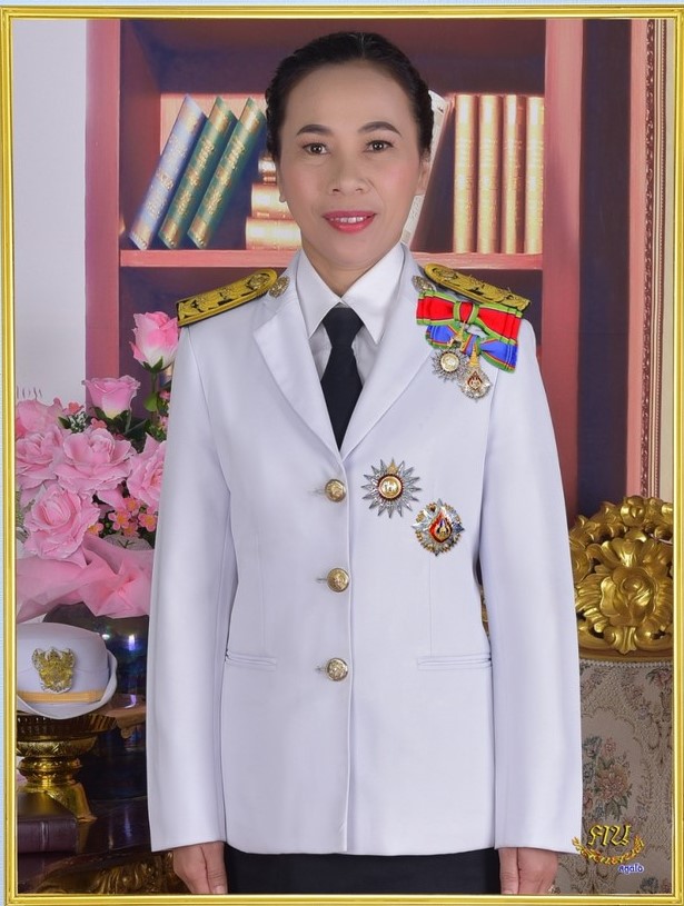 นางชื่นจิต ชูเอน