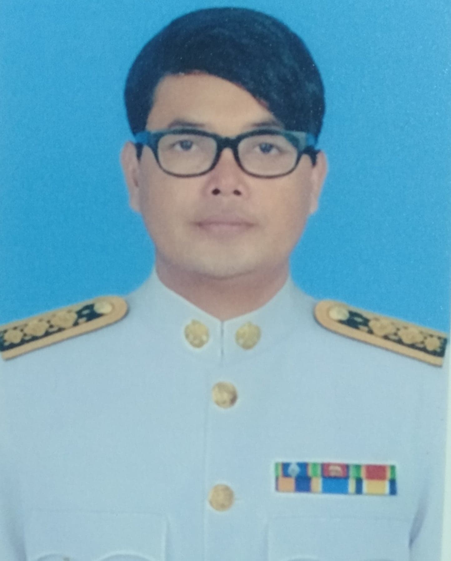 นายธรรมกรณ์ พุทธิกุลธเนษฐ์