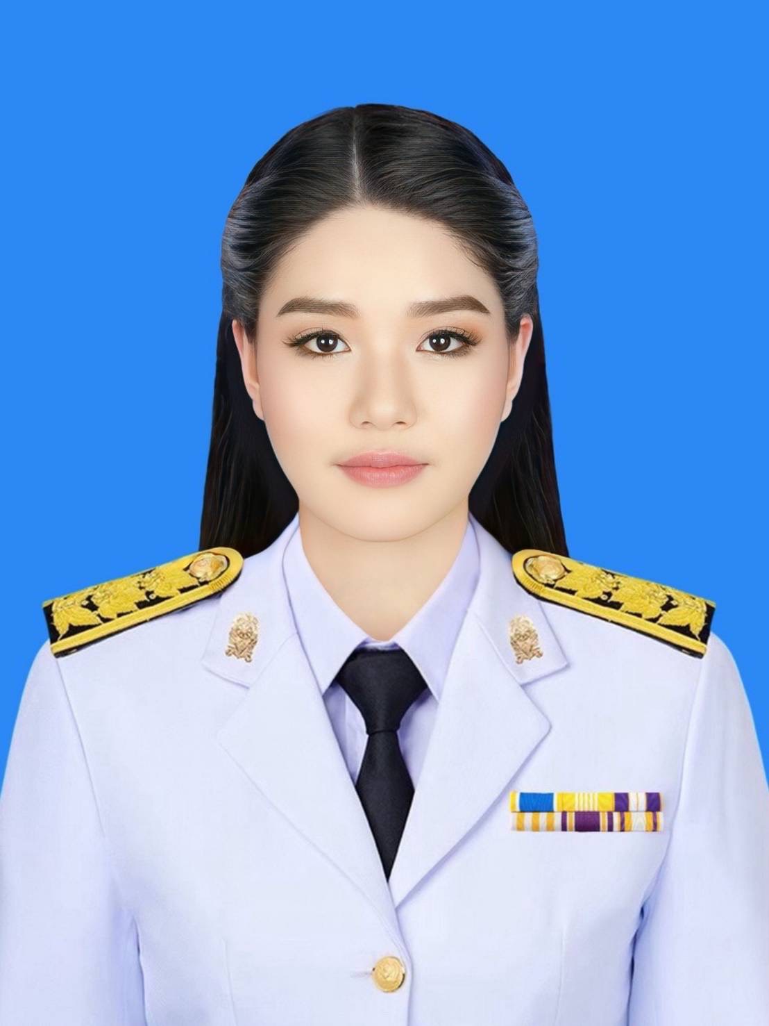 นางสาววรรณนิภา ศรีจันทร์
