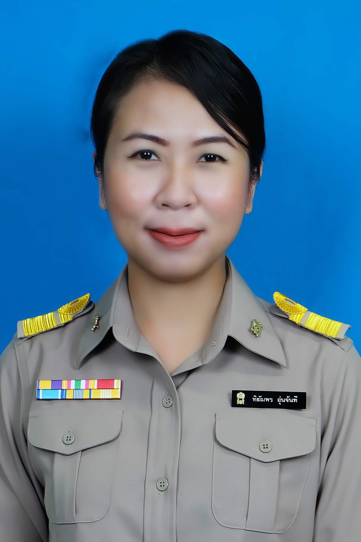 นางสาวทิฆัมพร อุ่นจันที