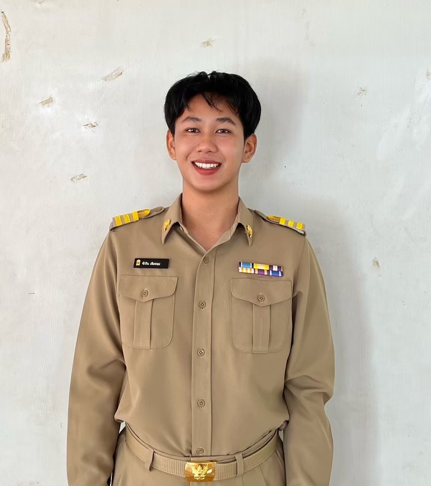 นายจักริน เหิมหอม