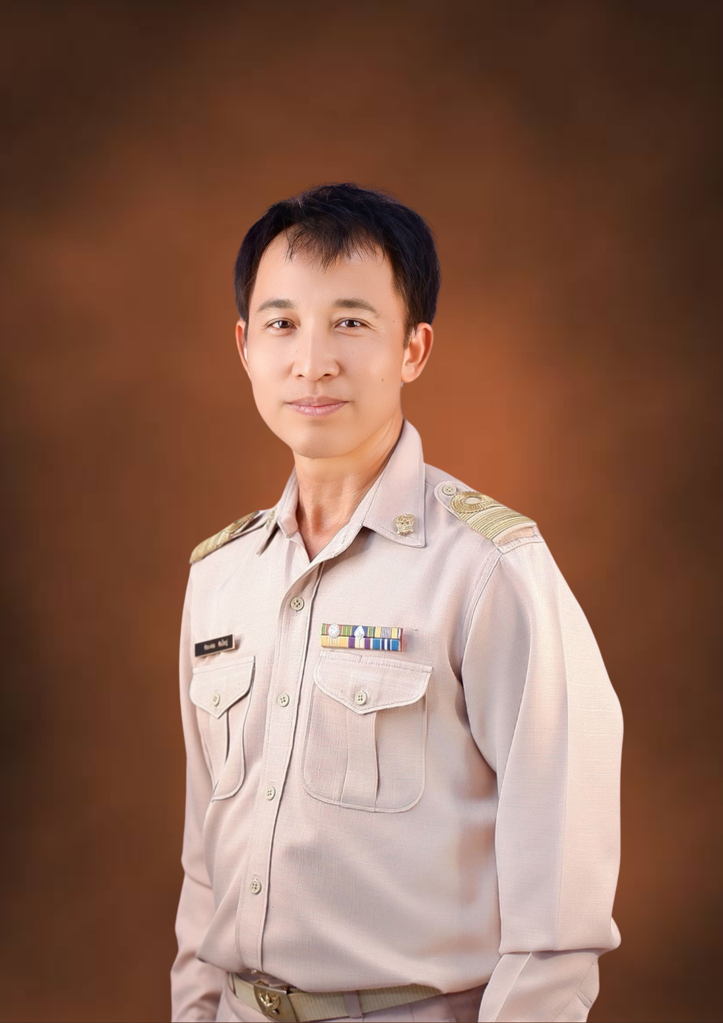 นายชัยมงคล หินใหญ่