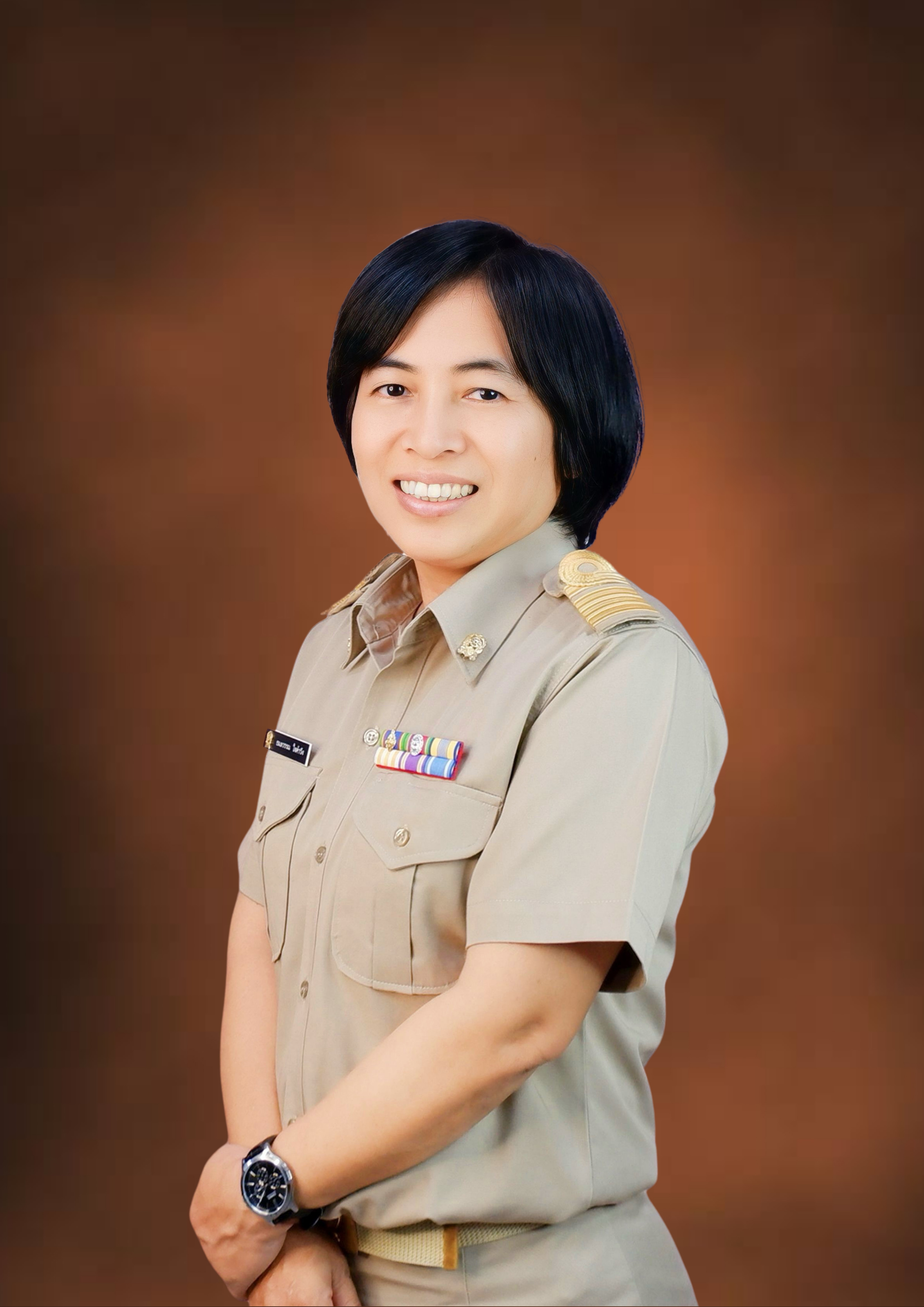 นางสาวธมลวรรณ ใจคำวัง