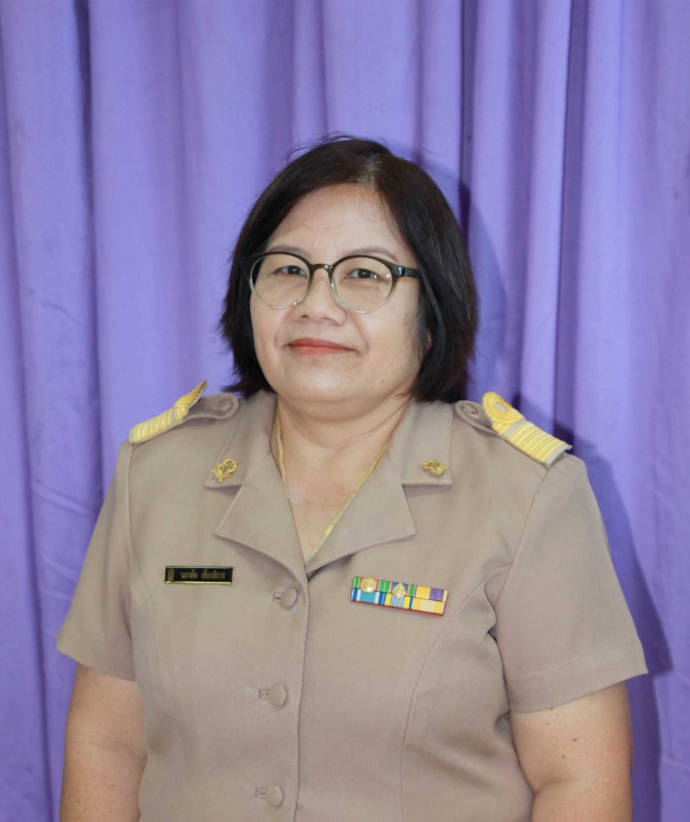 นางสุนันทา โลหะการก