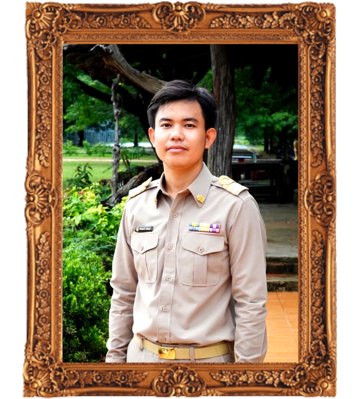 นายพิฆเนศร์ สมัยกุล
