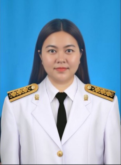 นางสาวกมลชนก แสงรัตน์