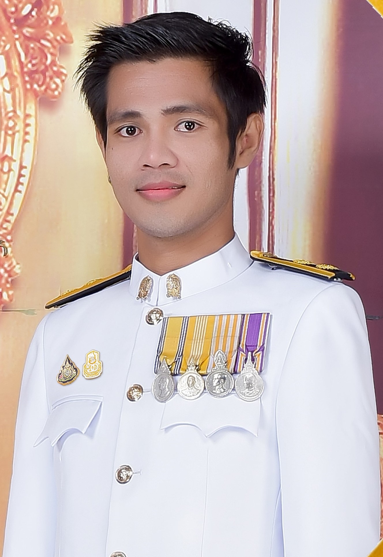 นายกฤษณุ ไชยเบ้า