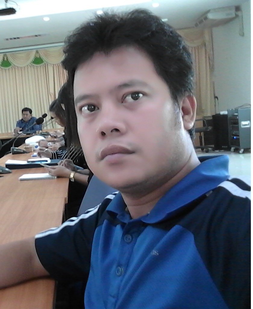 นายนิคม บำรุงวงศ์
