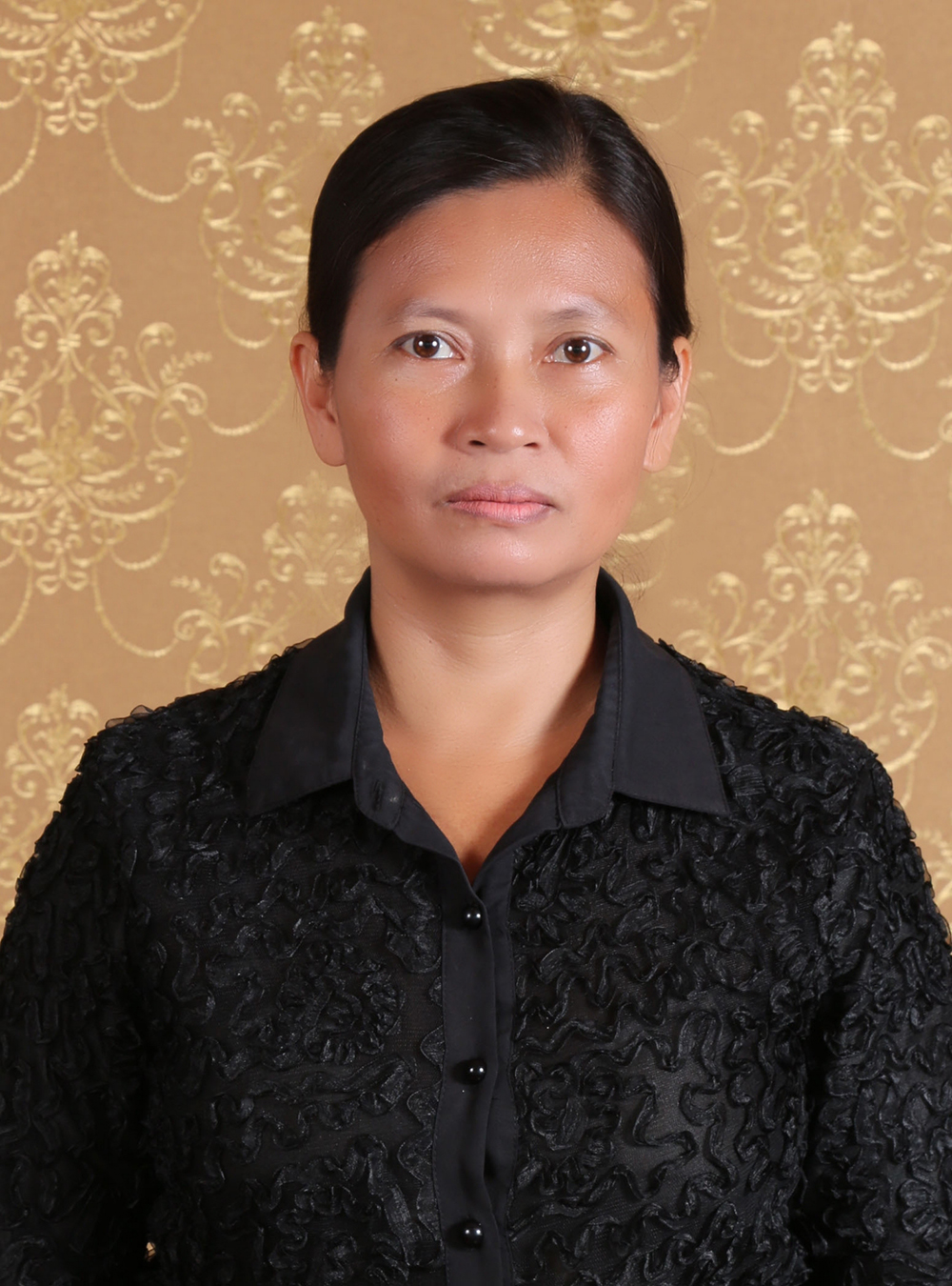 นางเกศินี มีสุข
