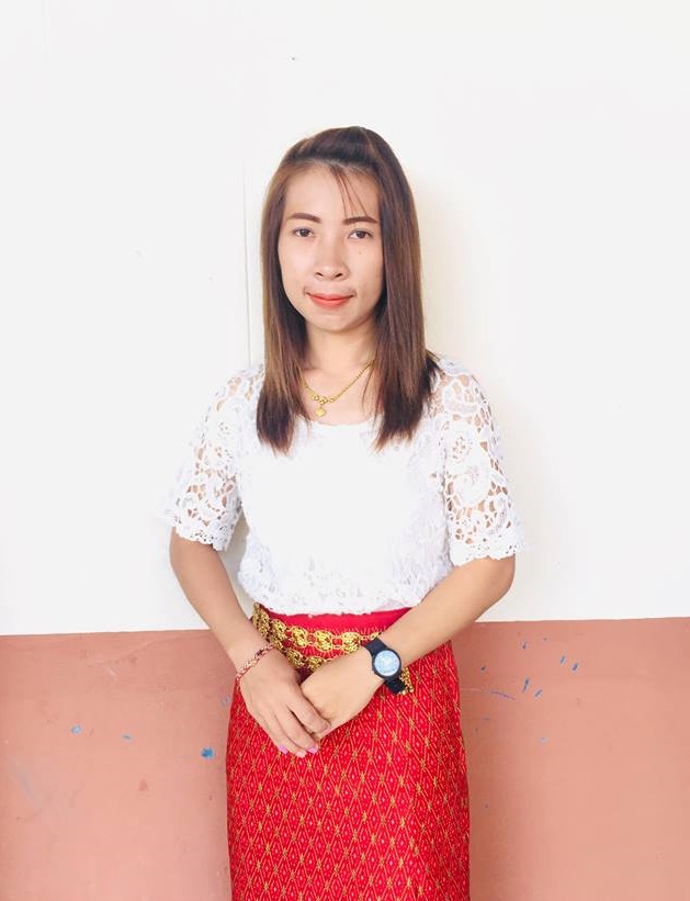 นางสาวทิพวรรณ เล็กขำ