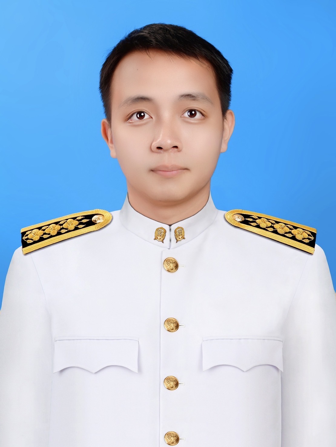 นายทัตต์ จันทฤกษ์