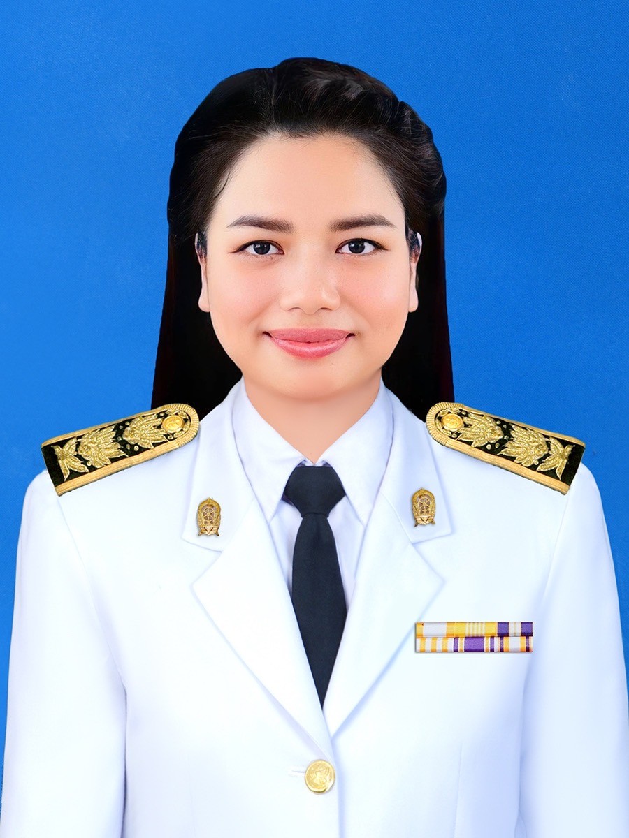 นางสาวพัชราวลัย หวานสนิท