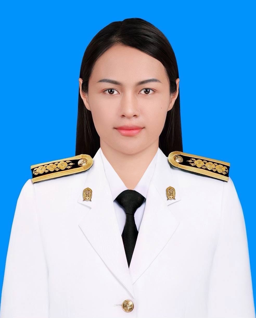 นางสาวชไมพร แก้วอรุณ