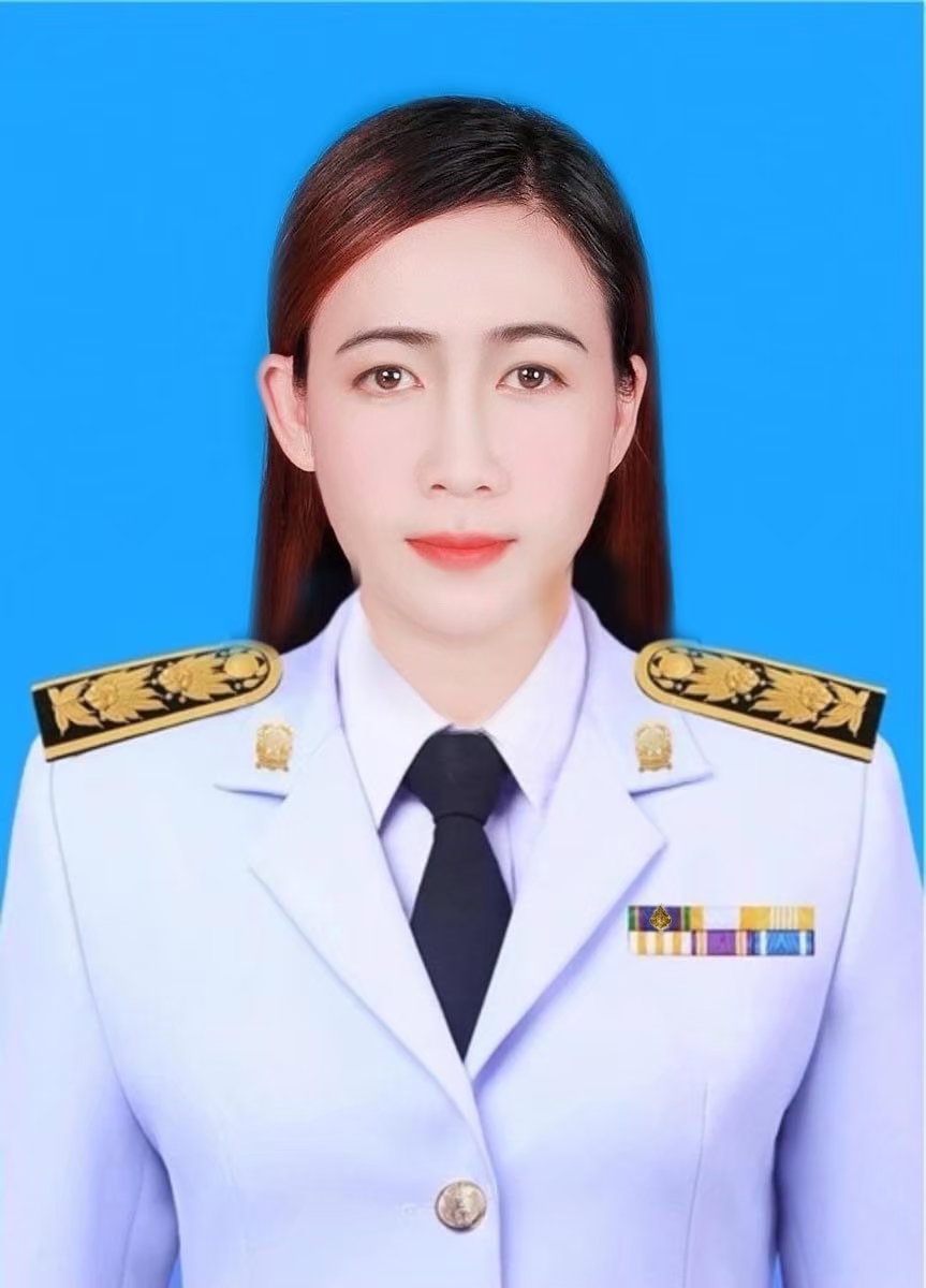 นางสาวทิพย์วดี เจริญพร