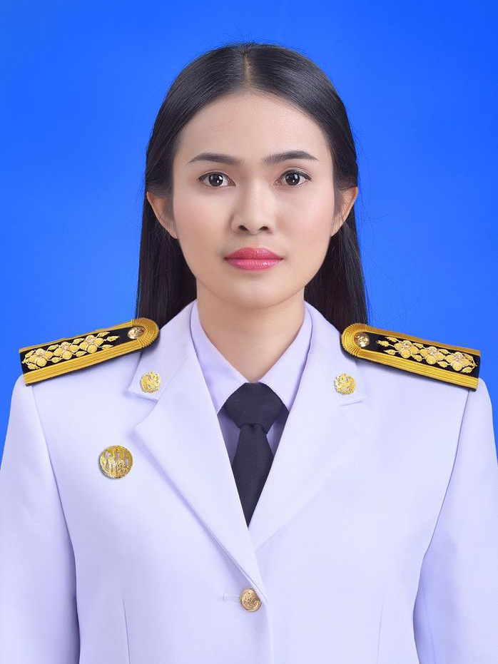 นางสาวณัฐกานต์ ป่านทอง